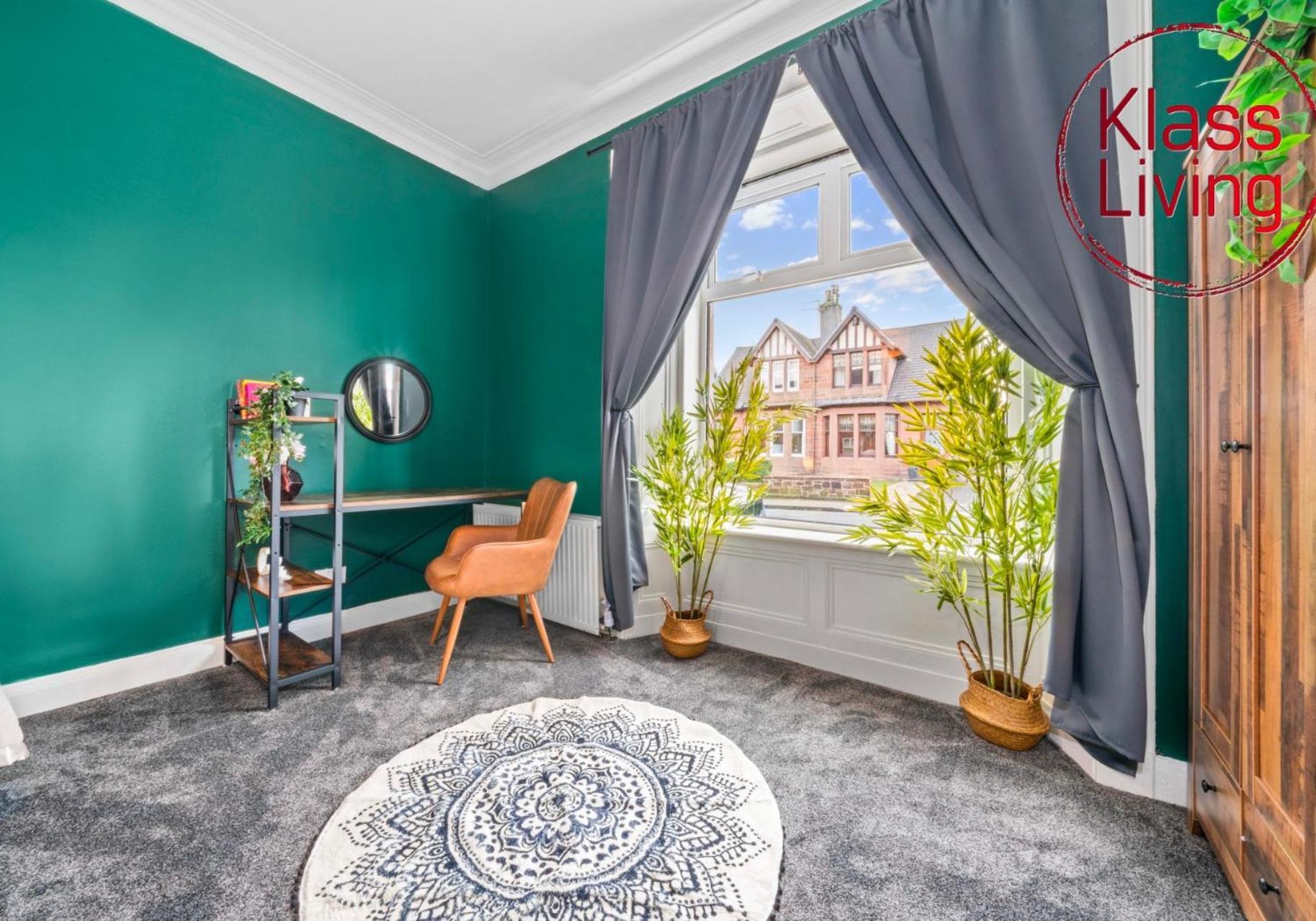 Alexander Apartment By Klass Living Коутбридж Екстериор снимка